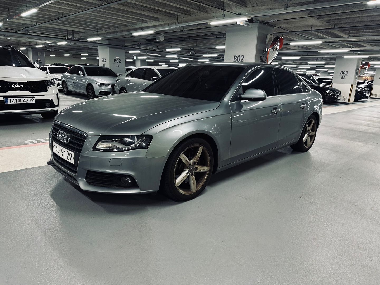 AUDI A4 2010