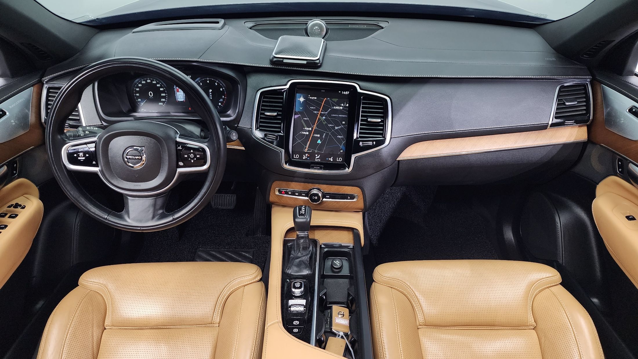 VOLVO XC90 2020