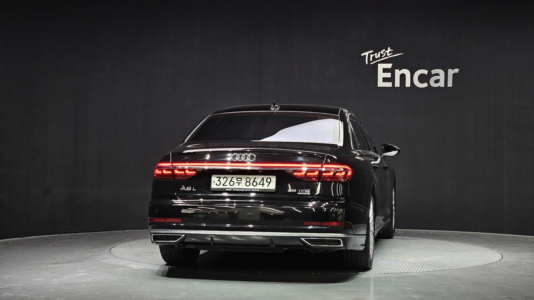 AUDI A8 D5 2020