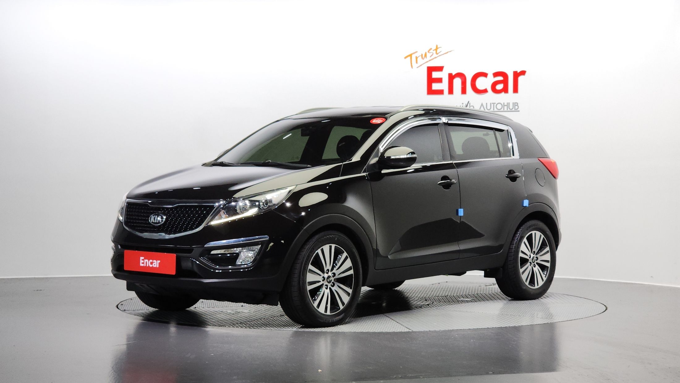 KIA SPORTAGE R