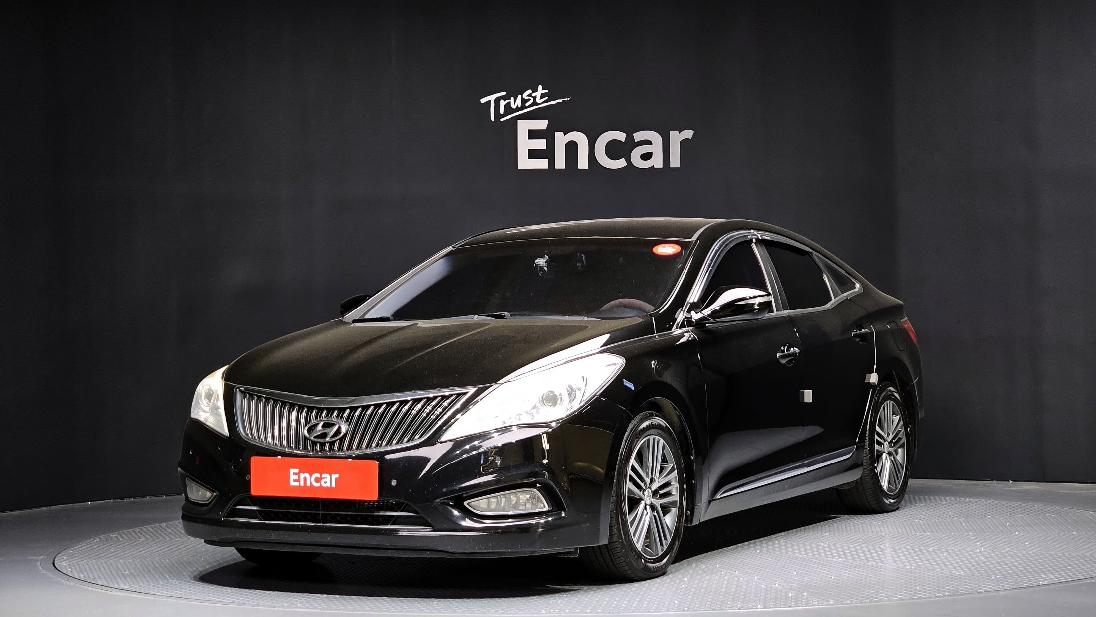 HYUNDAI GRANDEUR HG 2014