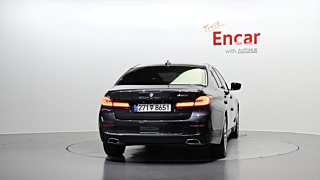 BMW 5-SERIES G30 2020