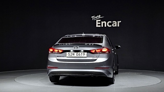 HYUNDAI AVANTE AD 2016