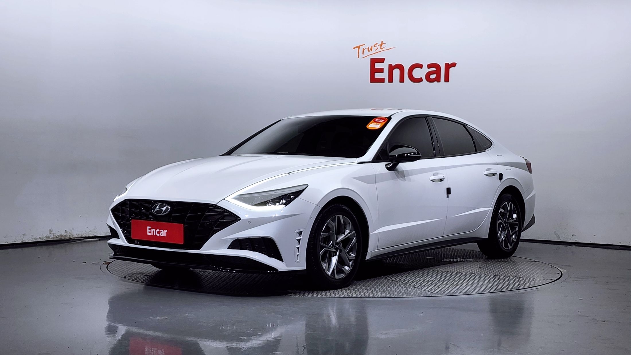 HYUNDAI SONATA DN8