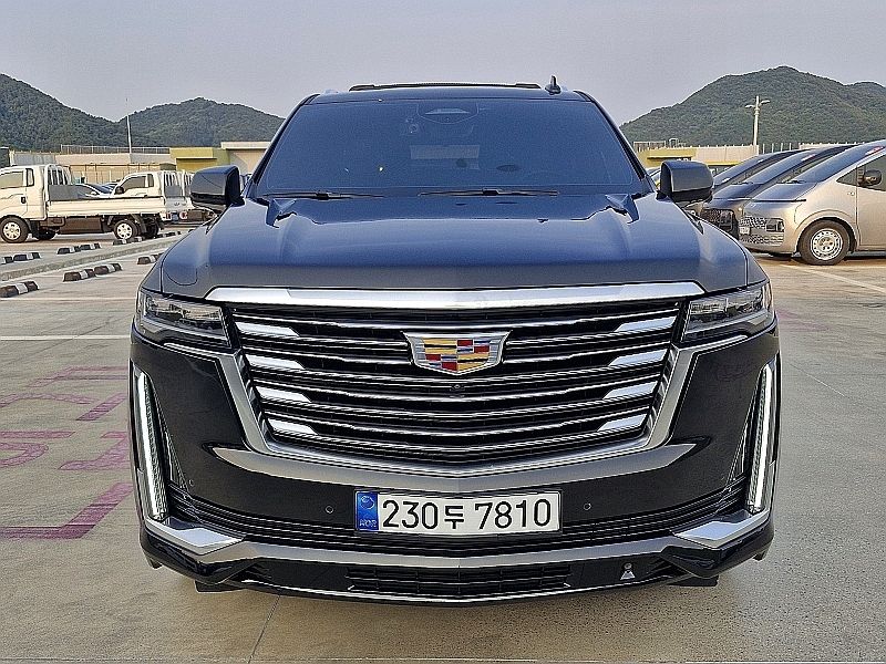 CADILLAC ESCALADE 2021