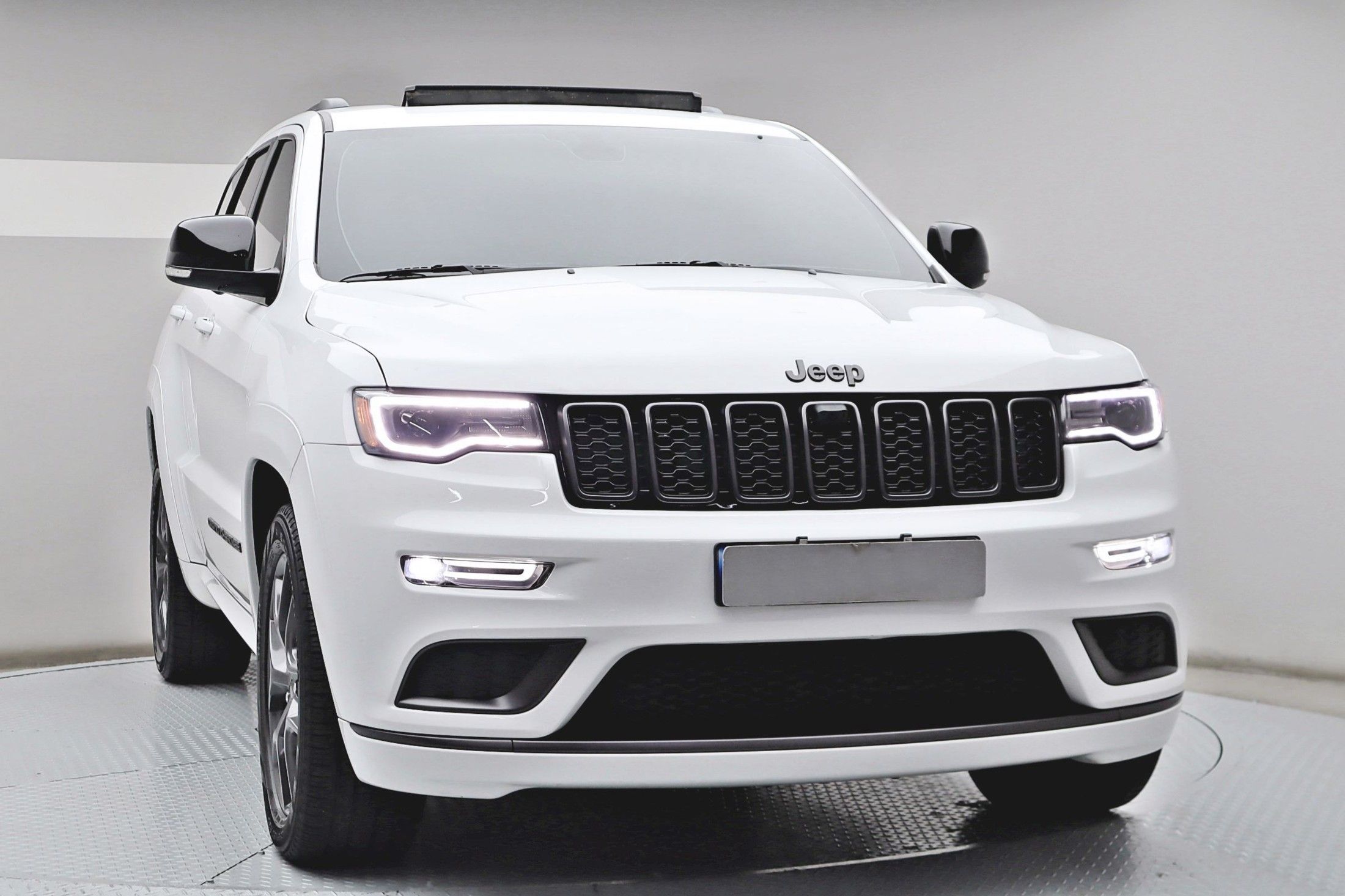 JEEP CHEROKEE GRAND