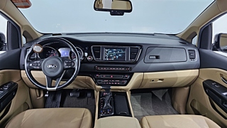 KIA CARNIVAL 2017