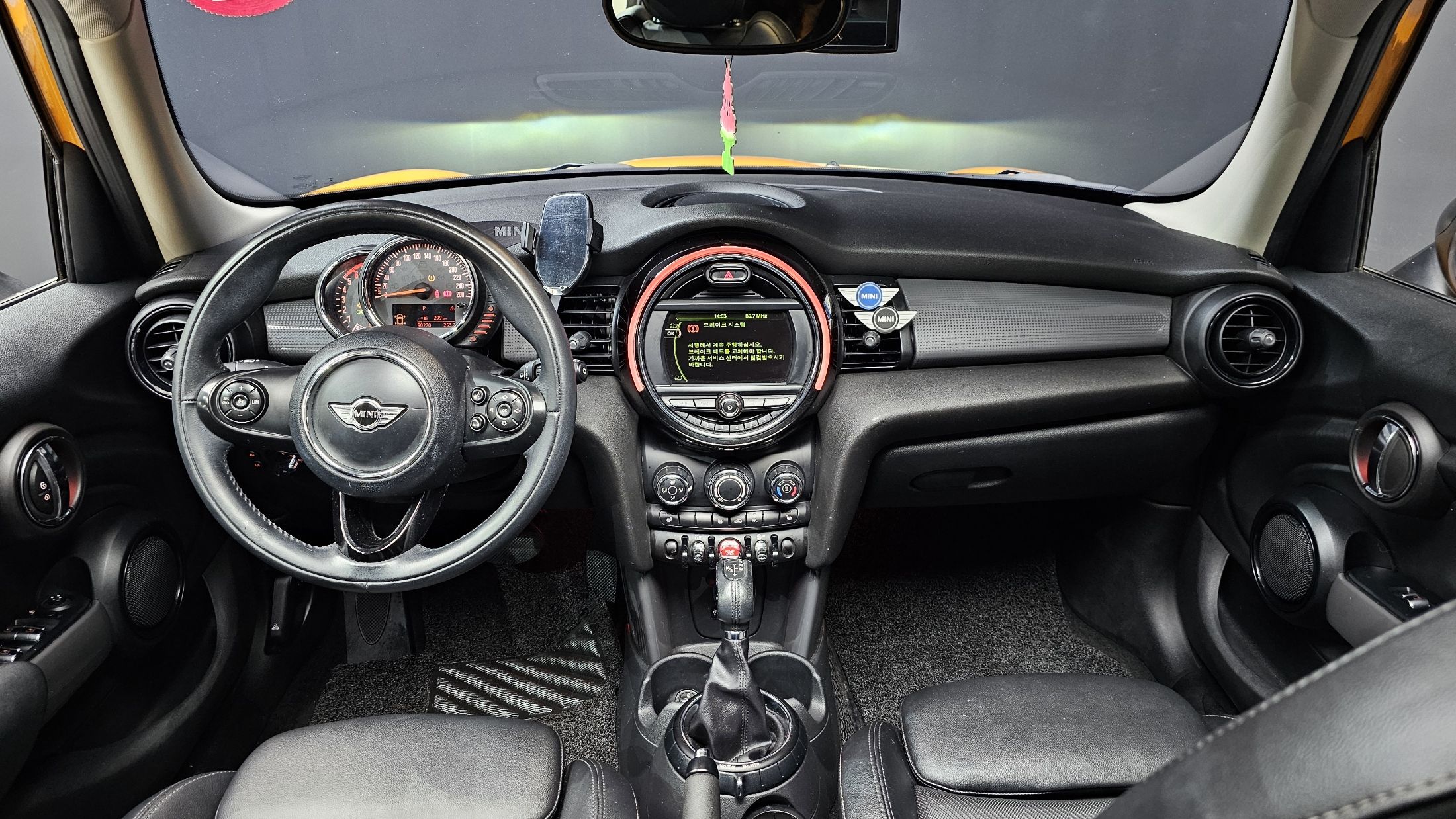 MINI COOPER D 2016