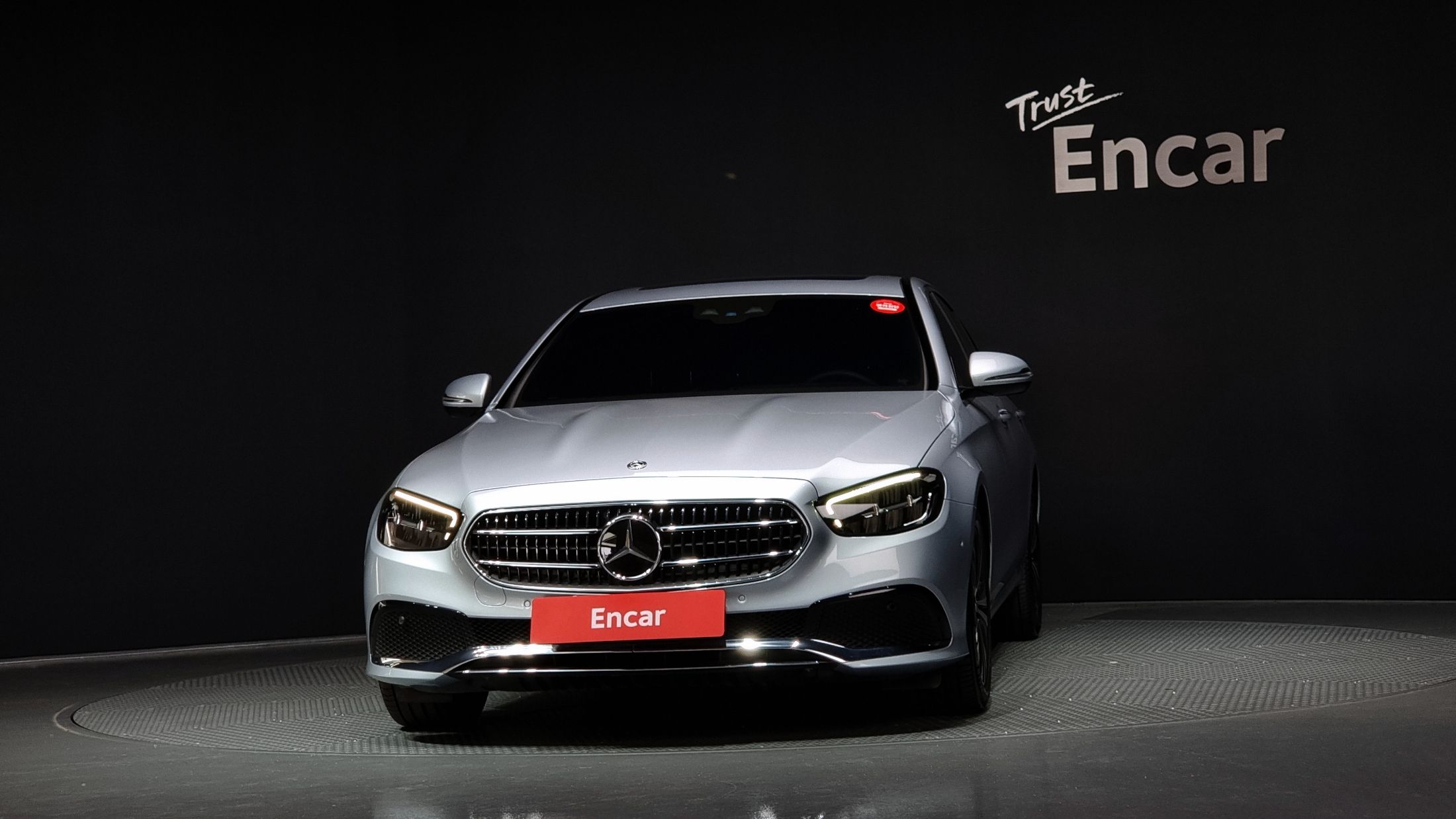 MERCEDES BENZ E-CLASS W213 2020
