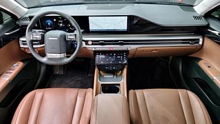 HYUNDAI GRANDEUR GN7 2023