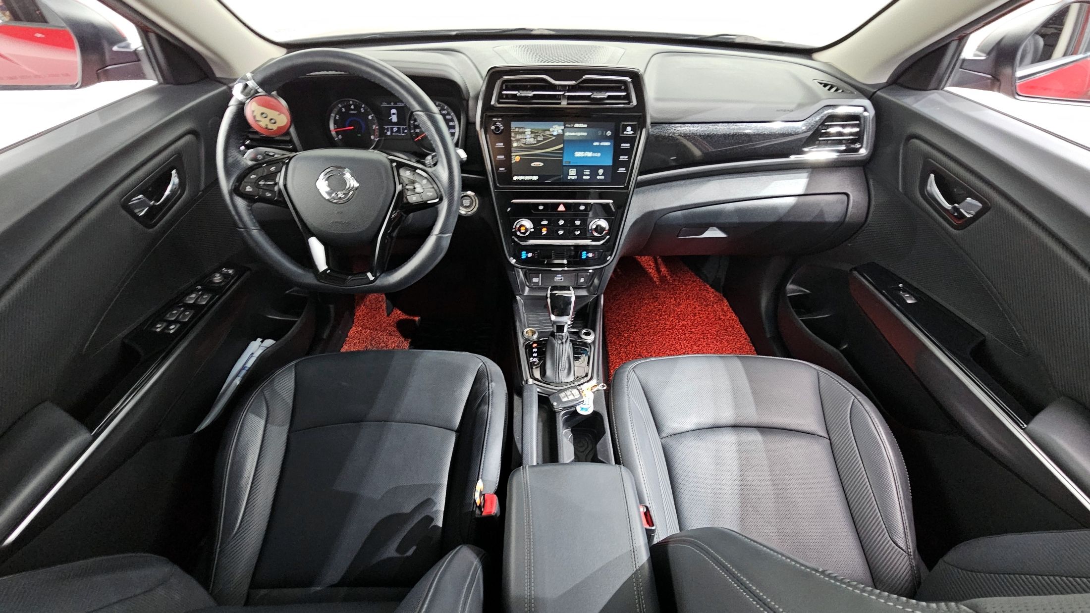 SSANGYONG TIVOLI VERY NEW 2019