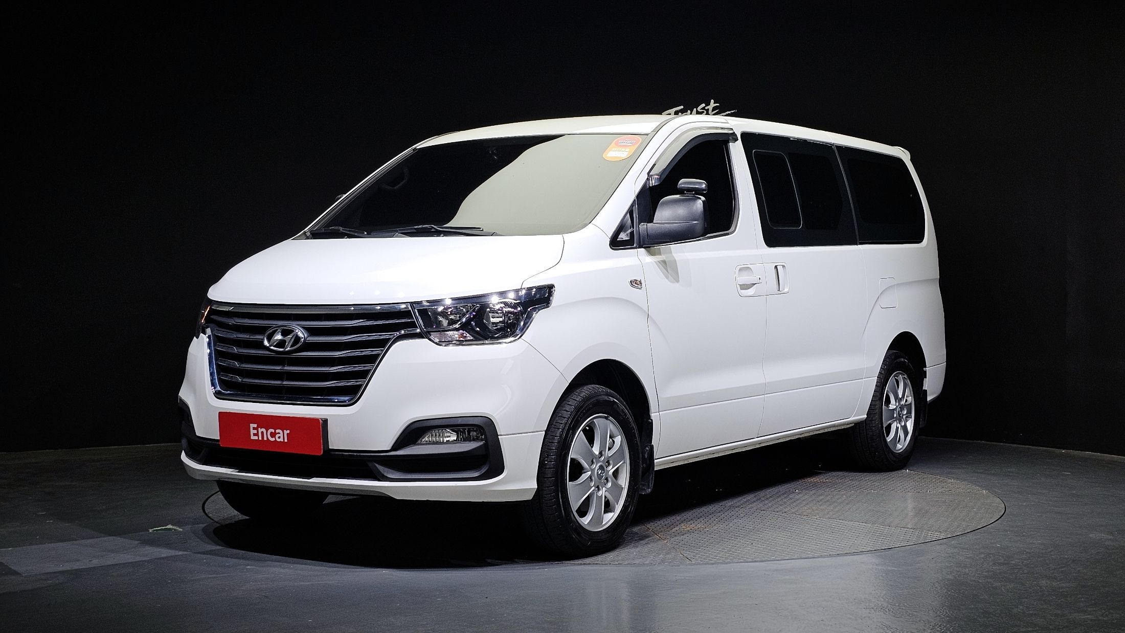 HYUNDAI STAREX GRAND