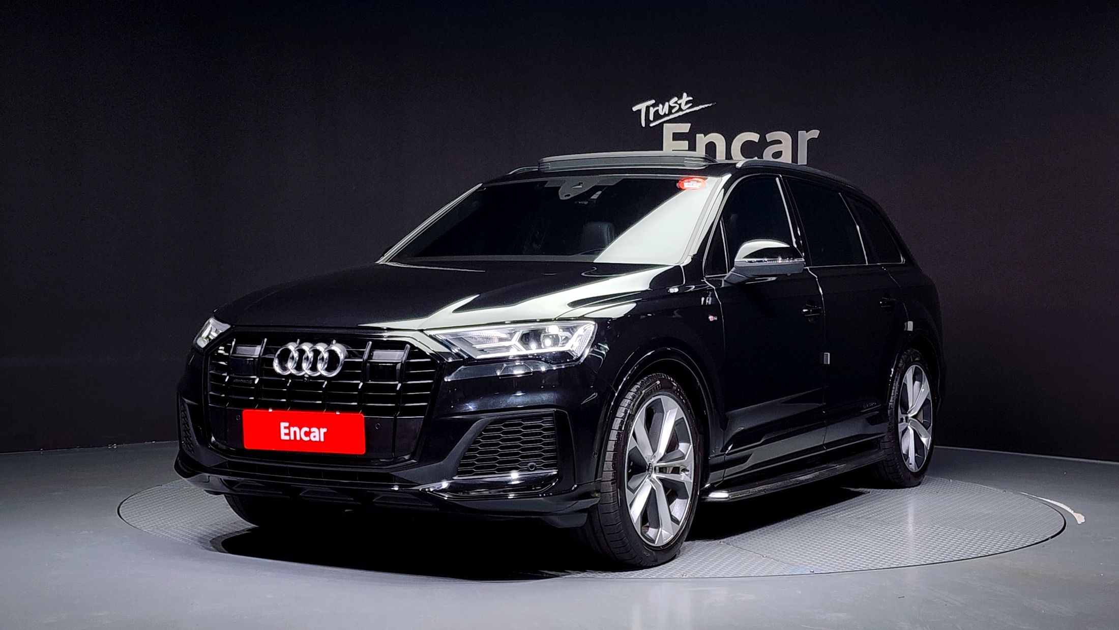 AUDI Q7 4M