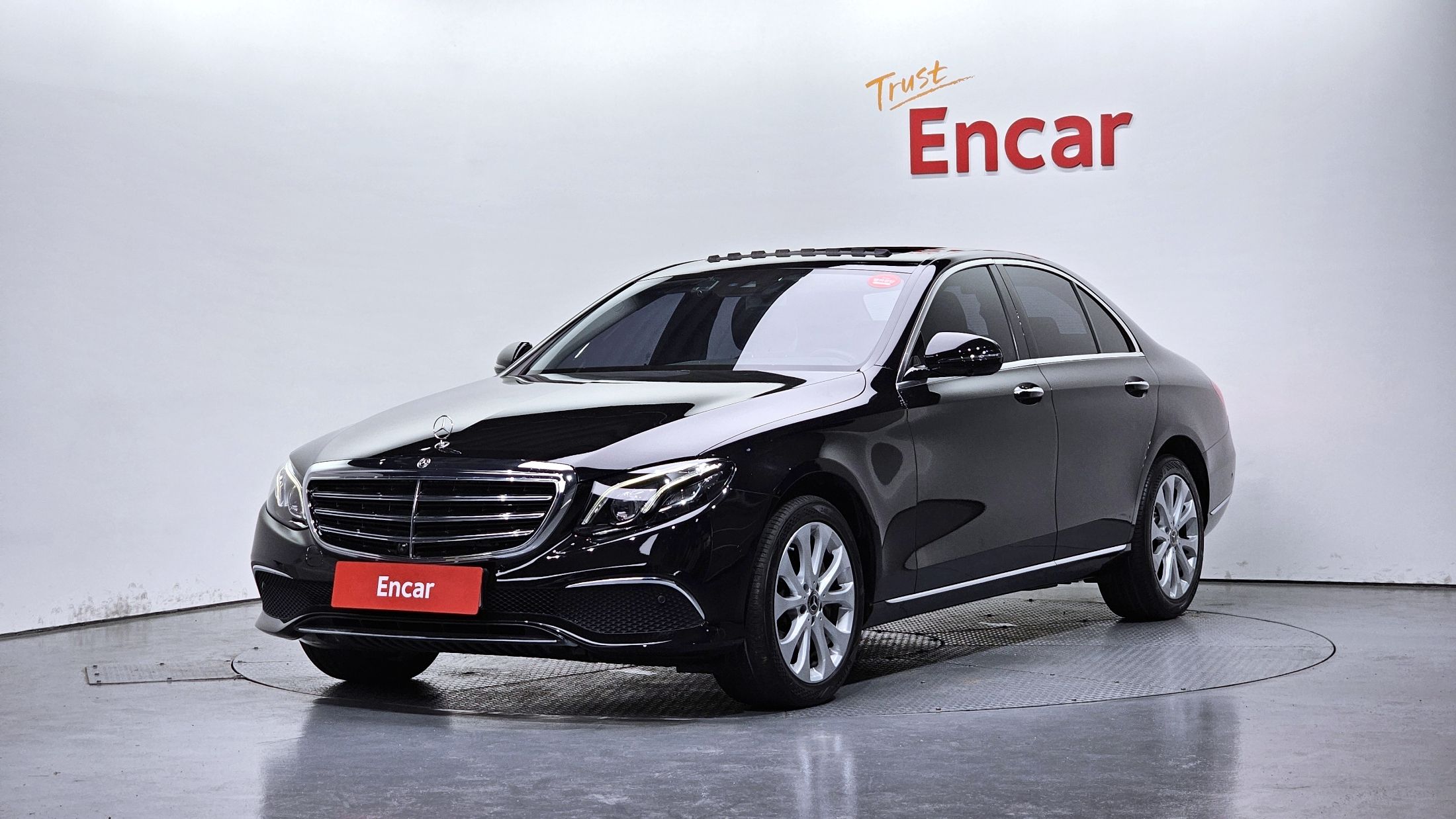 MERCEDES BENZ E-CLASS W213