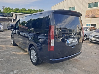 HYUNDAI STARIA 2022