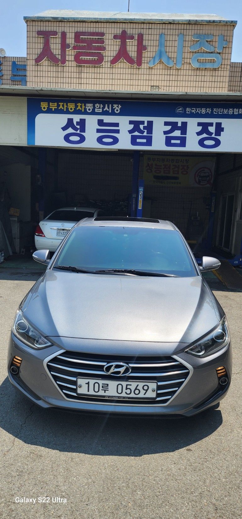 HYUNDAI AVANTE AD
