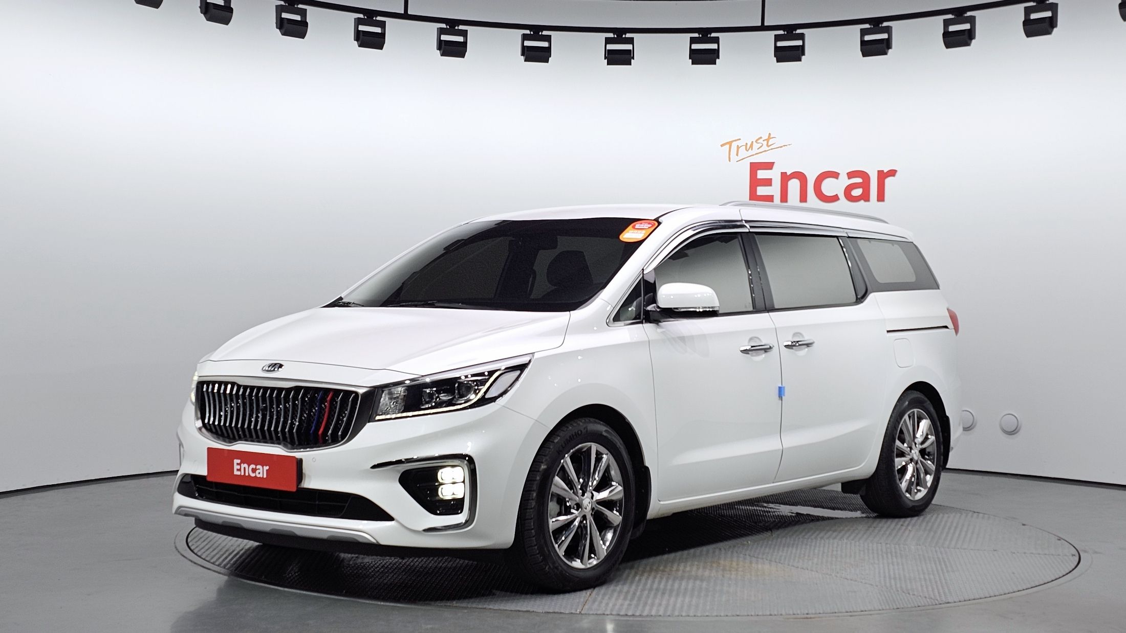 KIA CARNIVAL 2020
