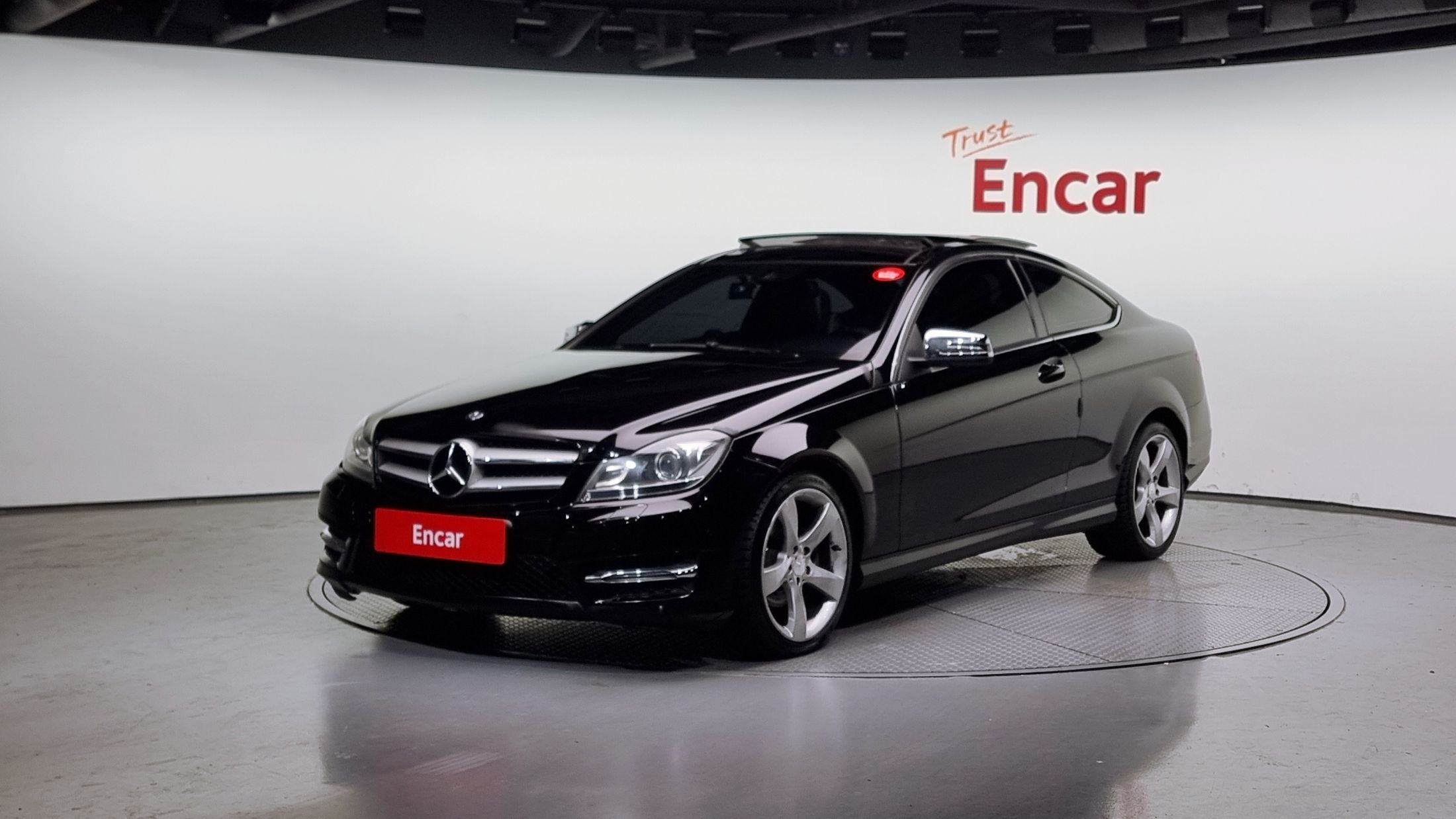 MERCEDES BENZ C-CLASS W204 2013