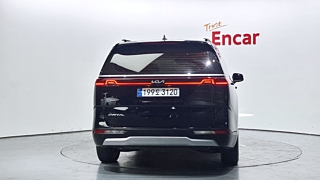 KIA CARNIVAL 2023