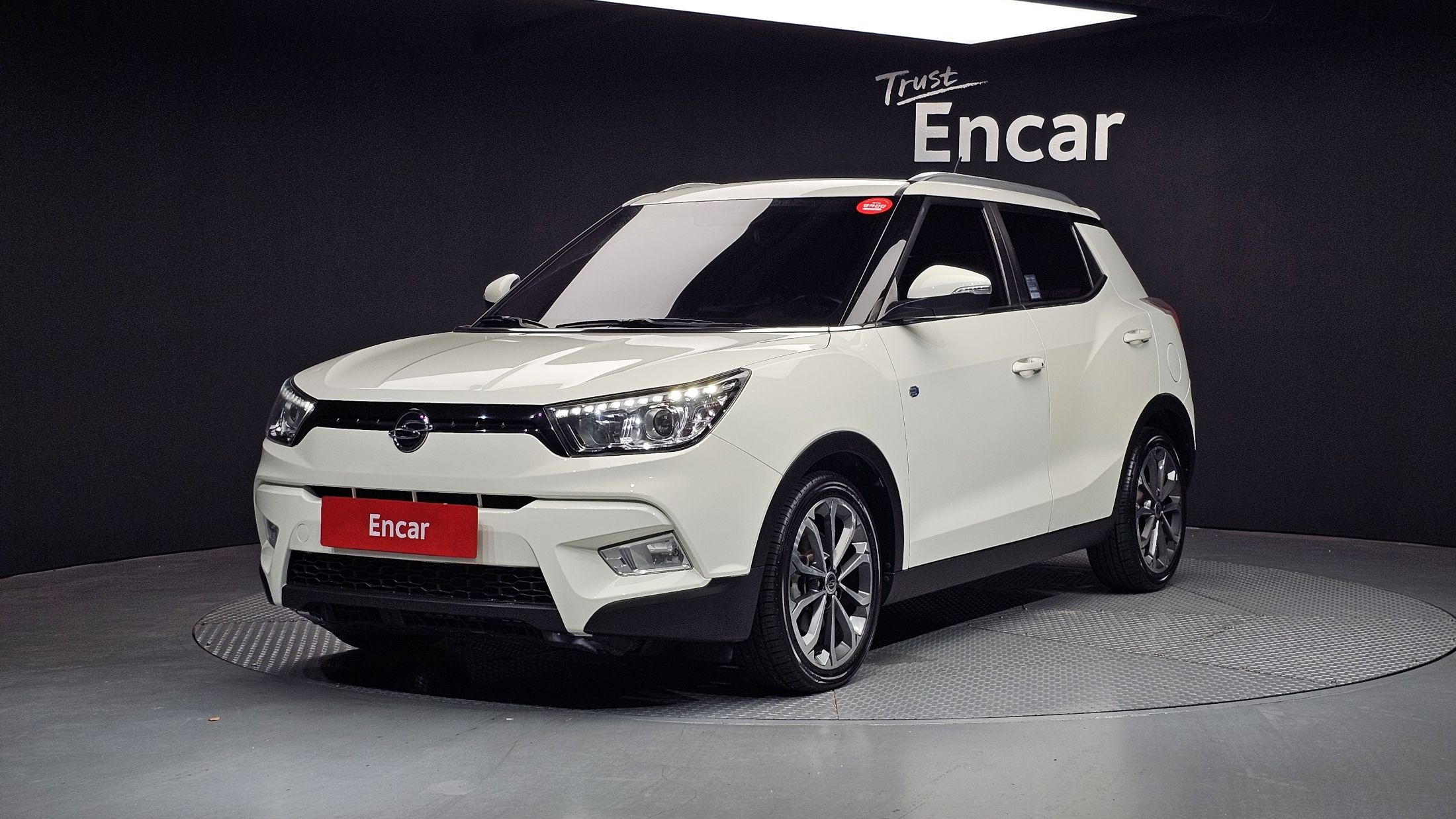 SSANGYONG TIVOLI 2017