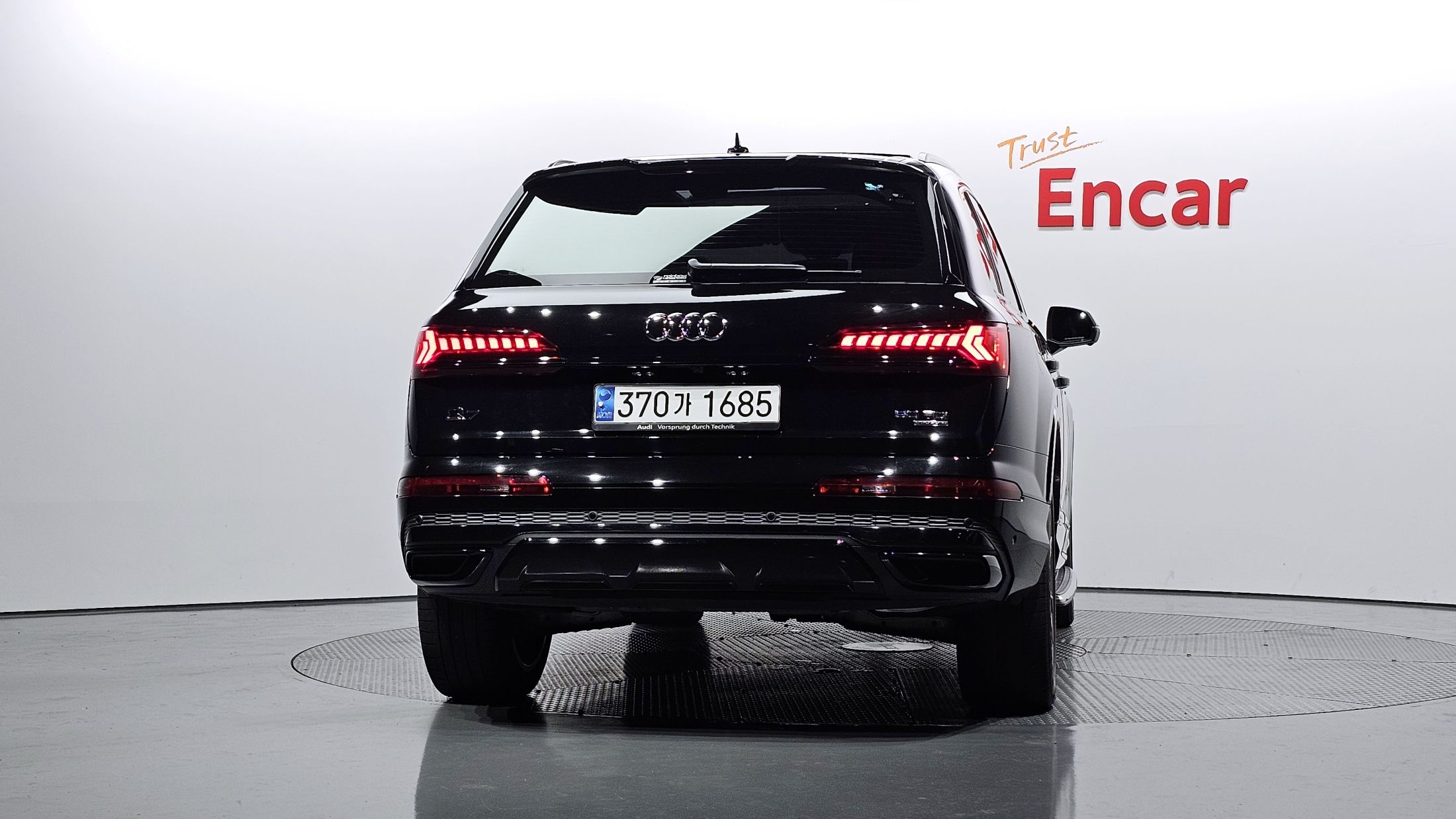 AUDI Q7 4M