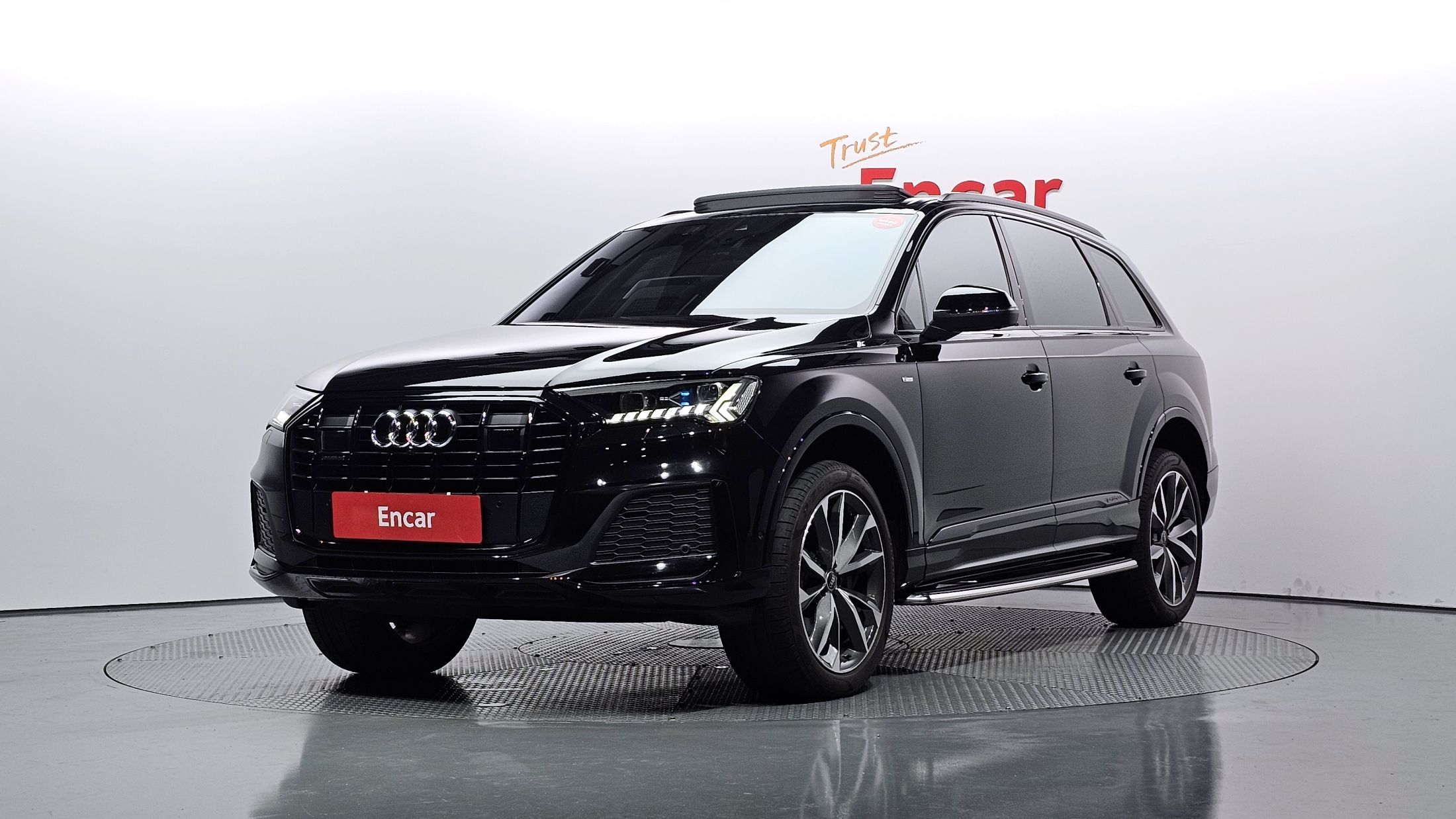 AUDI Q7 4M