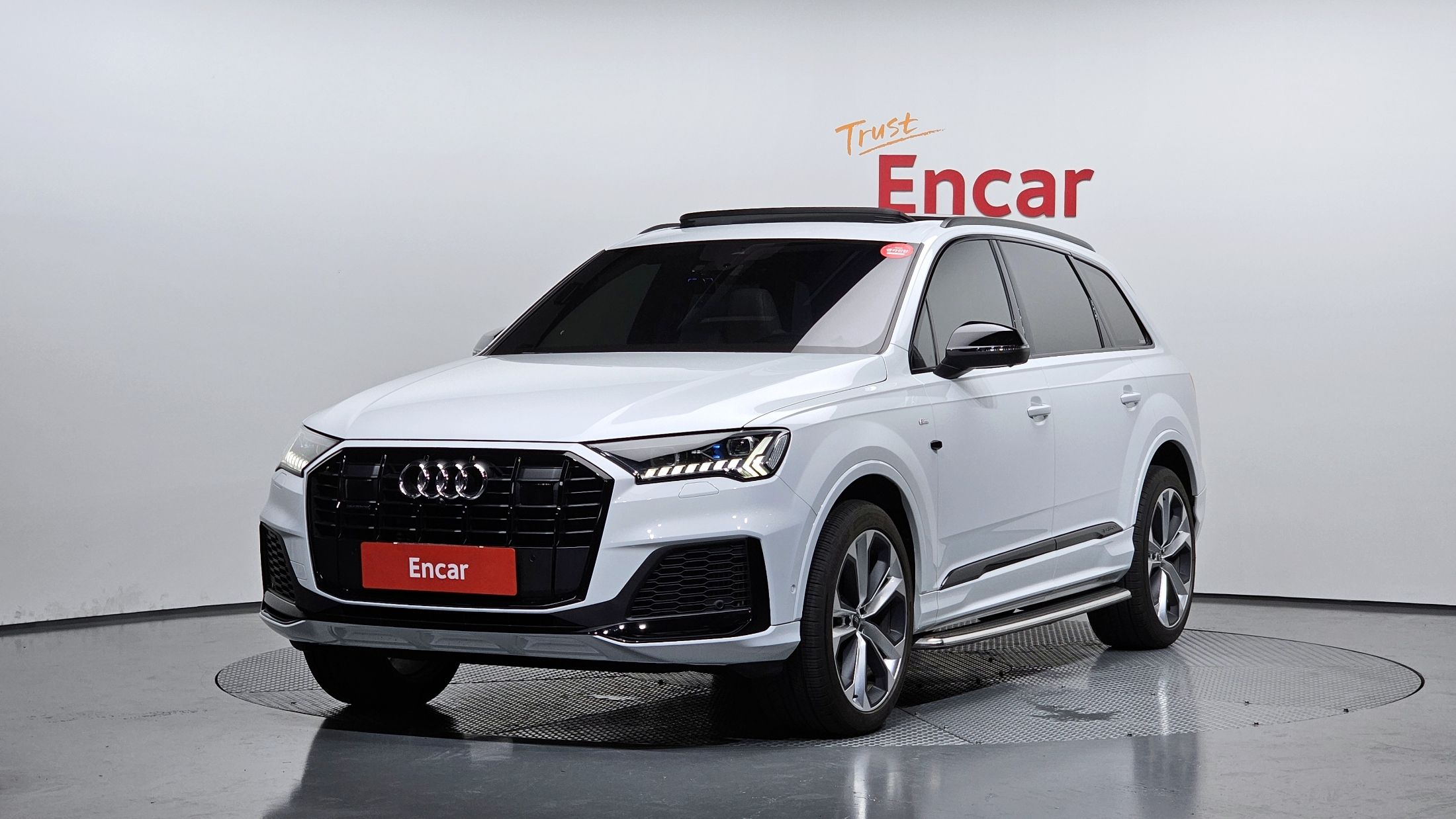 AUDI Q7 4M