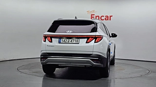 HYUNDAI TUCSON NX4 2024