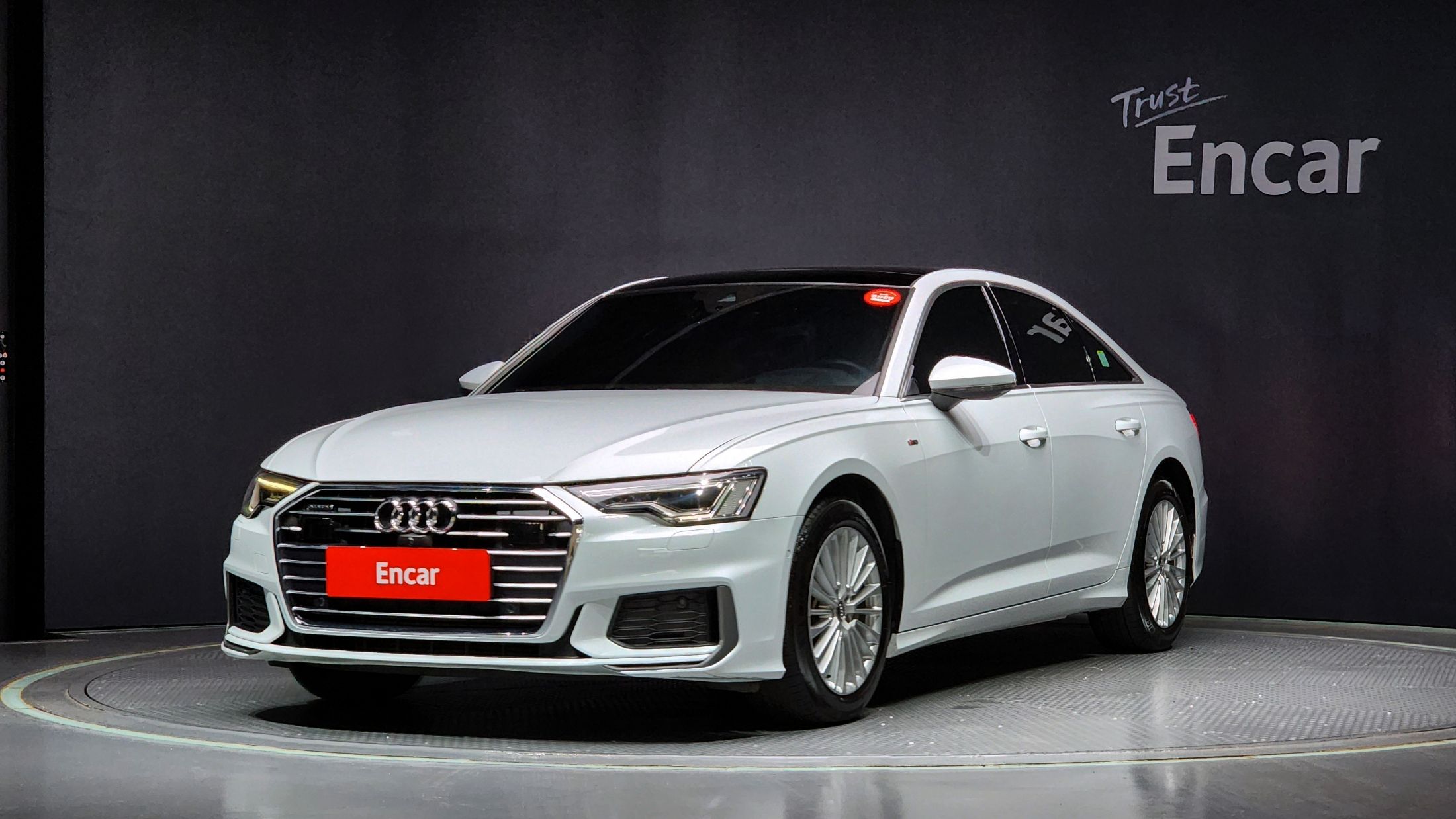 AUDI A6 C8 2021