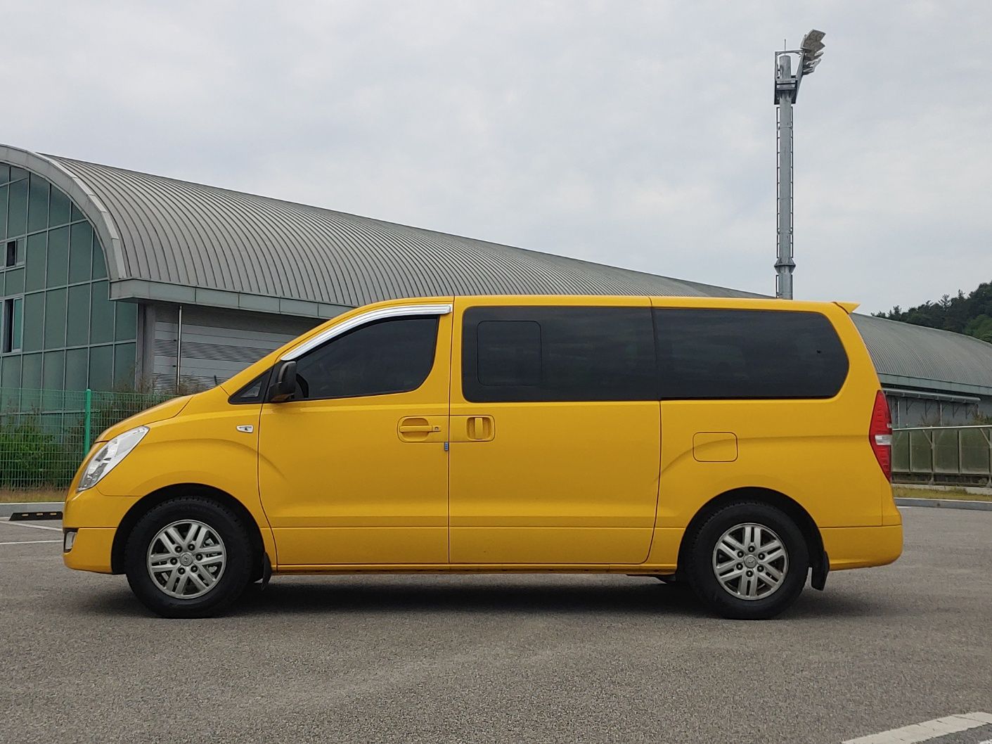 HYUNDAI STAREX GRAND 2016