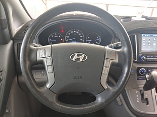 HYUNDAI STAREX GRAND 2016