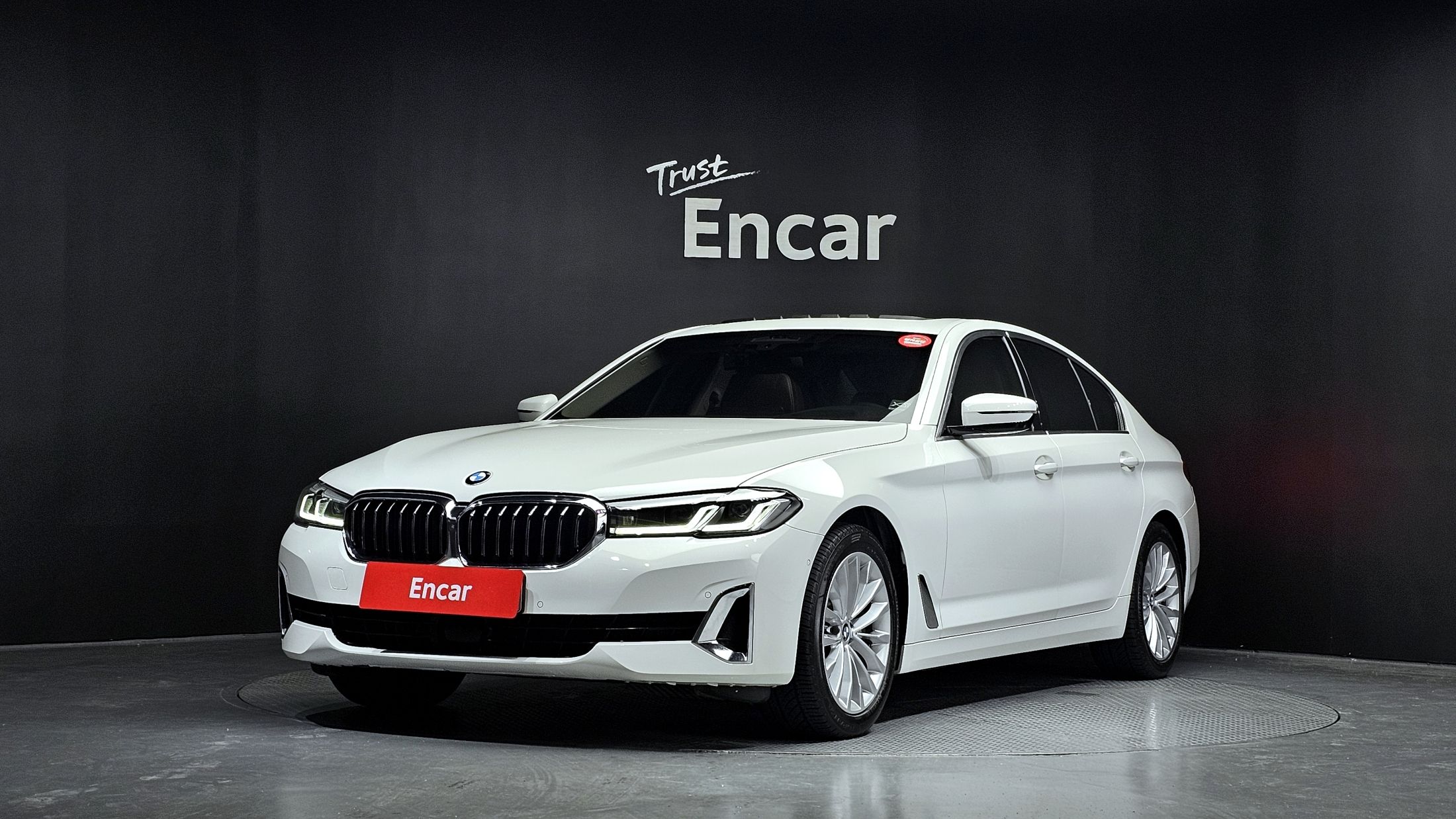 BMW 5-SERIES G30 2021