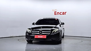 MERCEDES BENZ E-CLASS W213 2019