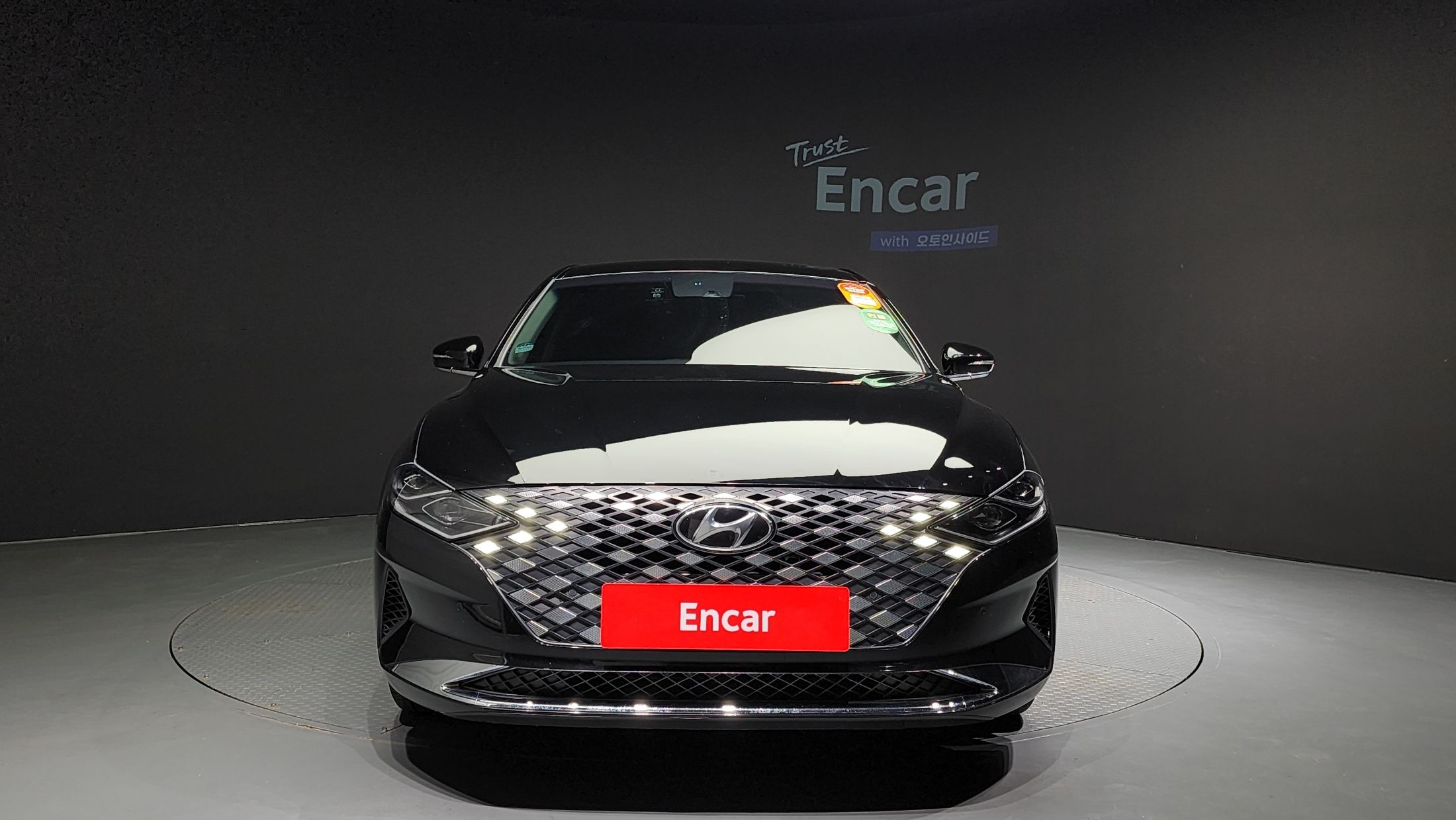 HYUNDAI GRANDEUR IG HYBRID