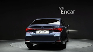 TOYOTA AVALON 2019
