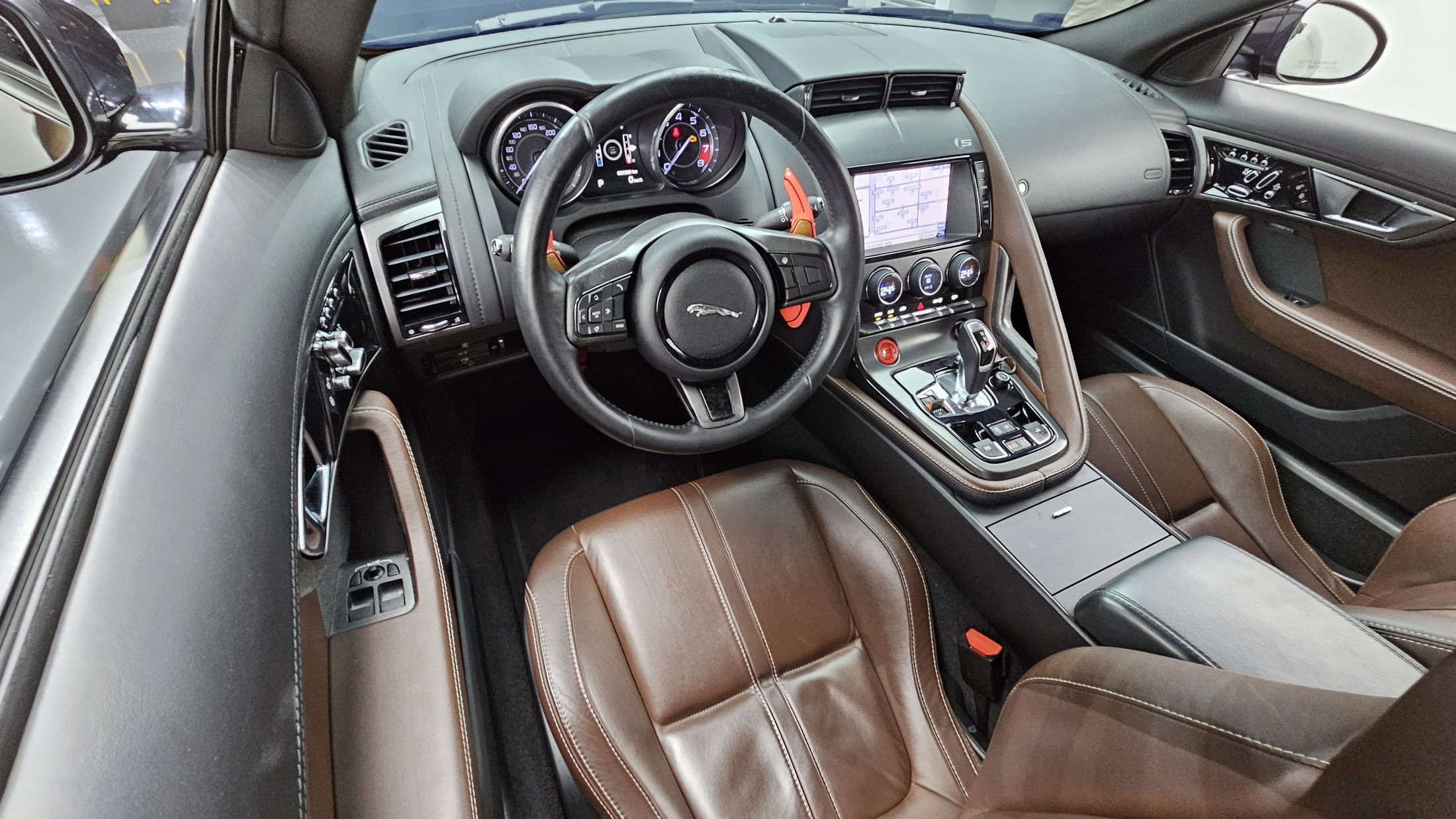 JAGUAR F-TYPE 2013