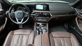 BMW 5-SERIES G30 2018