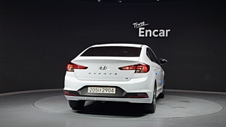 HYUNDAI AVANTE AD 2019