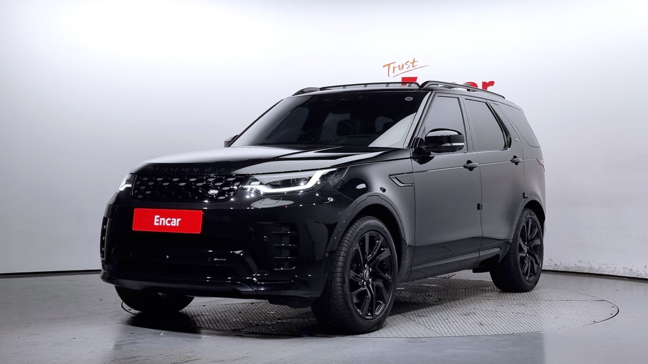 LAND ROVER DISCOVERY 5