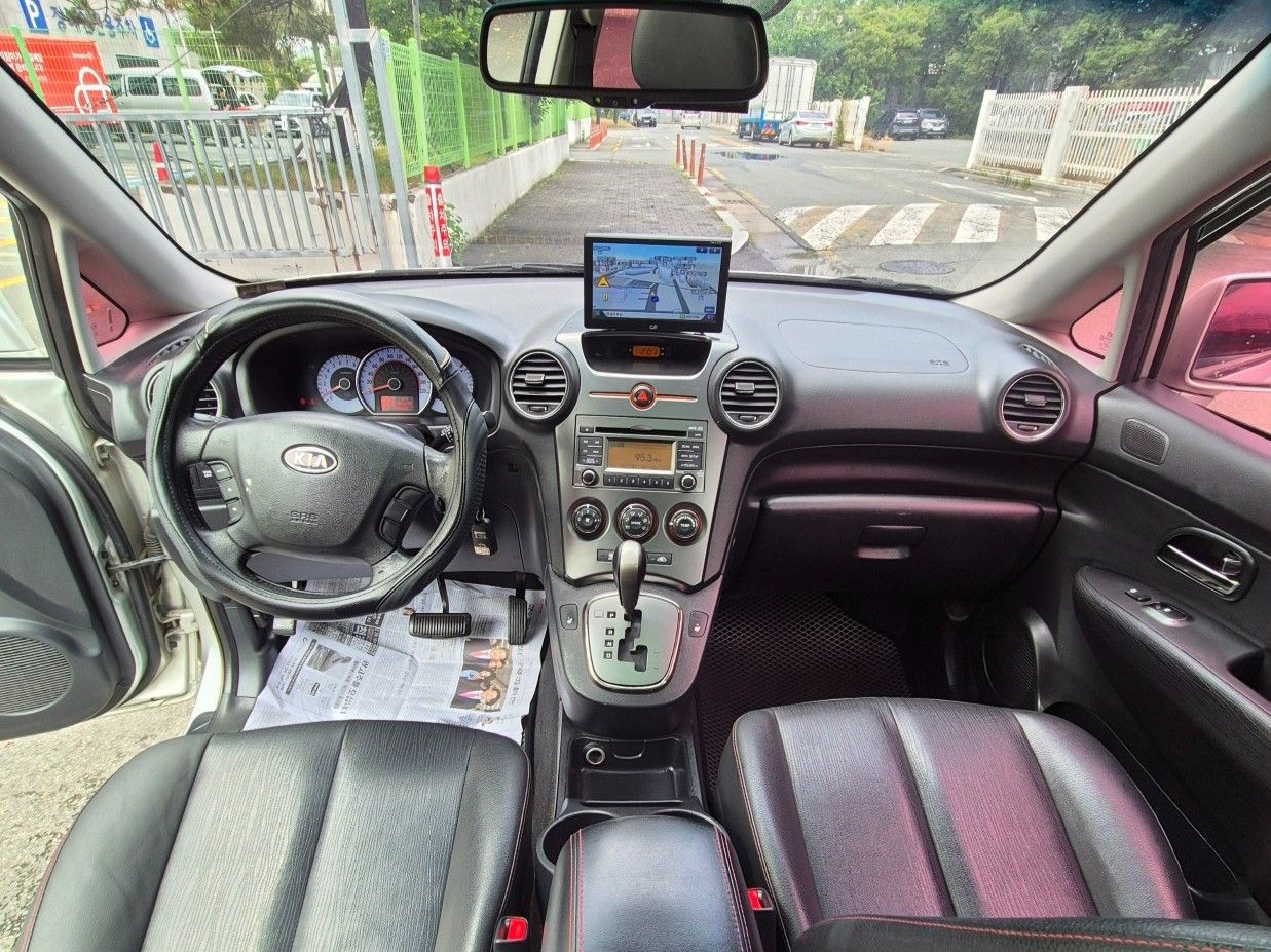 KIA CARENS 2011