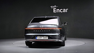 HYUNDAI GRANDEUR HYBRID GN7 2023