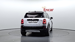 MINI COUNTRYMAN COOPER D 2018