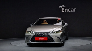 LEXUS ES300H 2018
