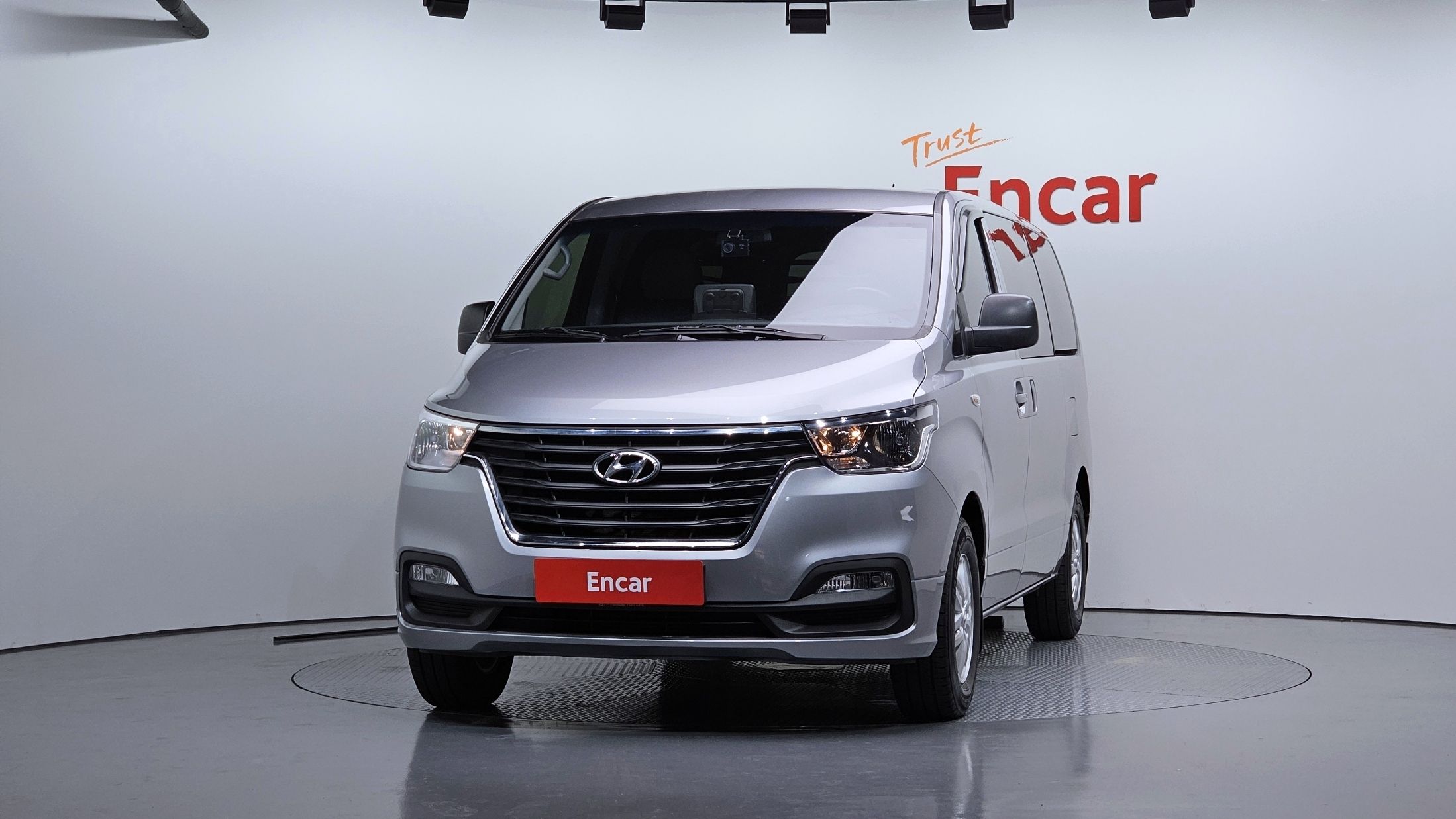 HYUNDAI STAREX GRAND 2021