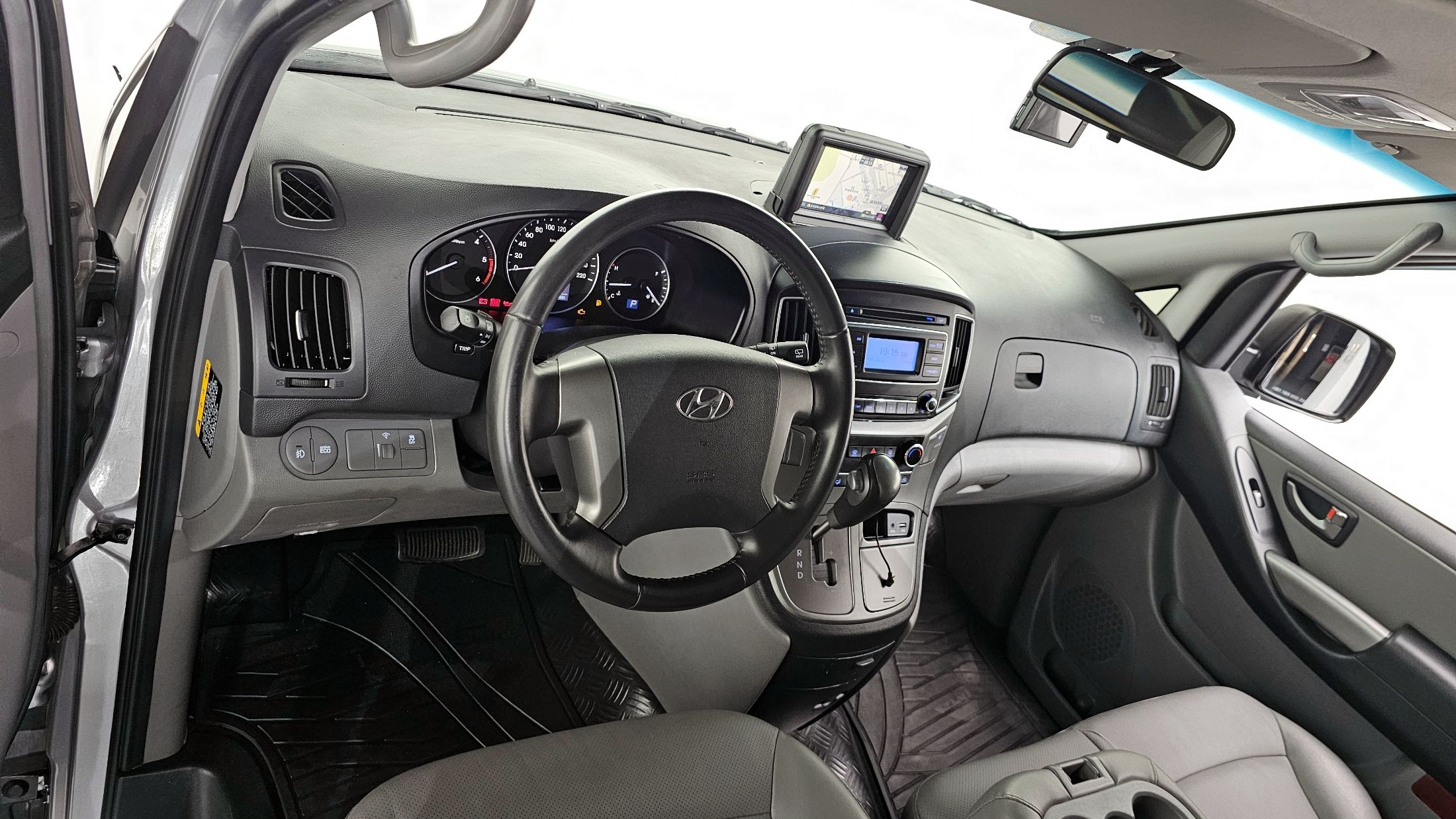 HYUNDAI STAREX GRAND 2021