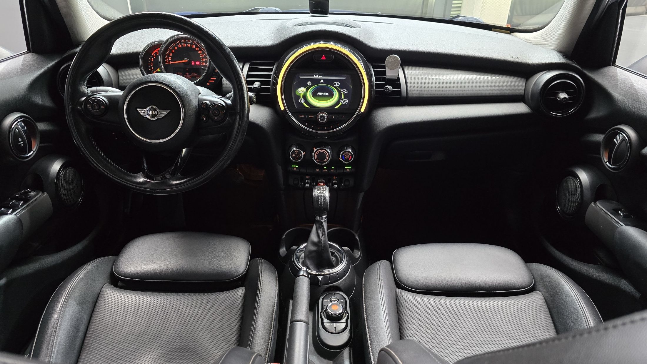 MINI COOPER D 2015