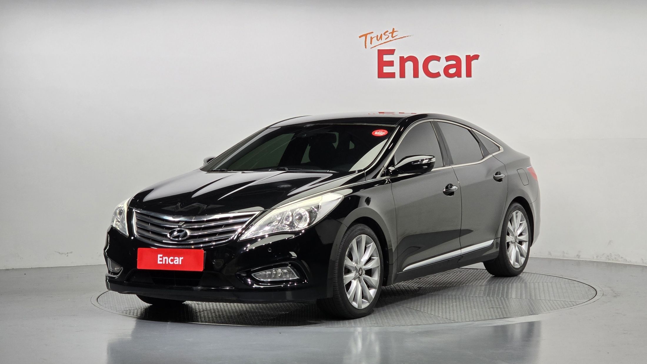 HYUNDAI GRANDEUR HG 2012