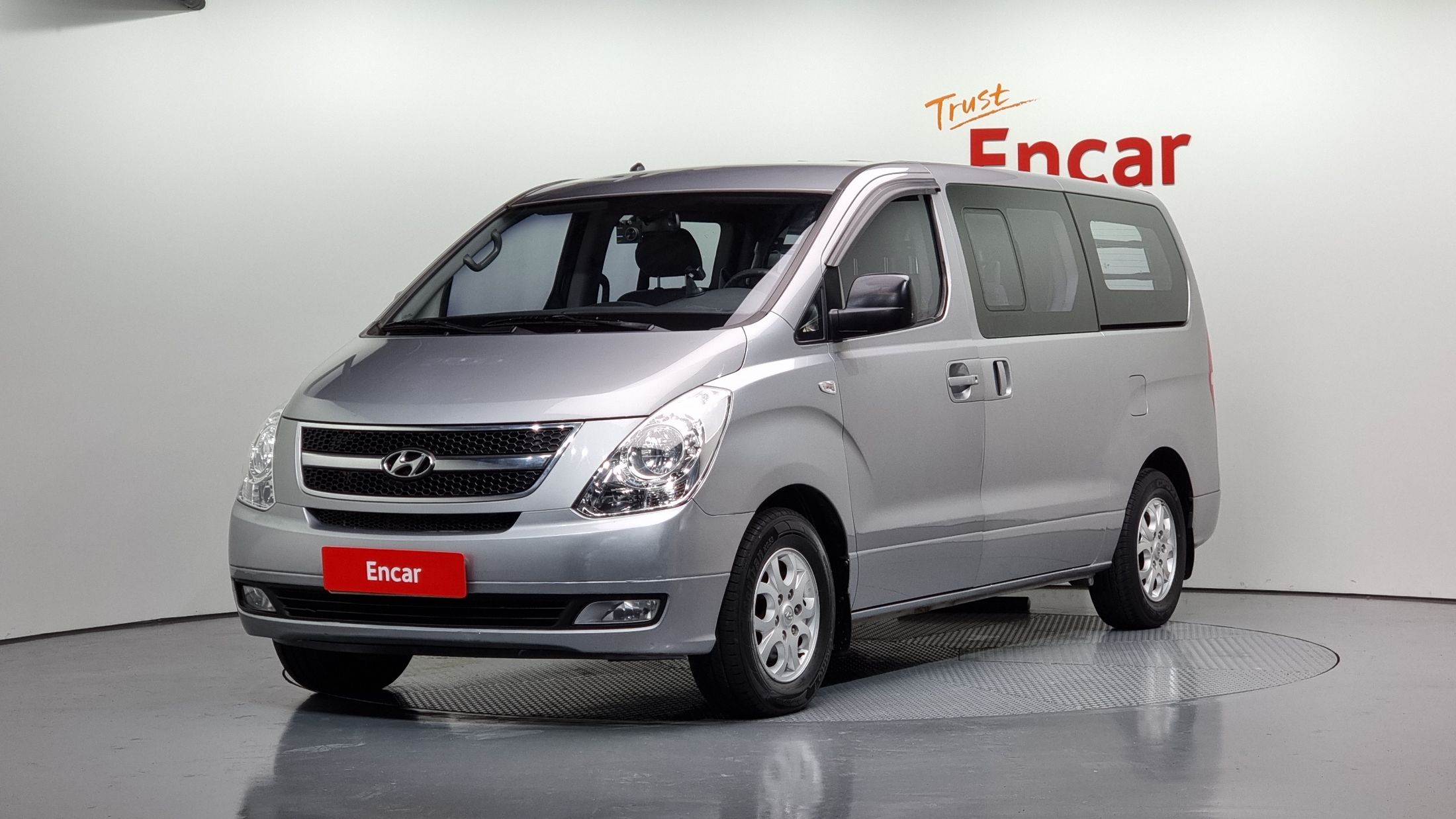 HYUNDAI STAREX GRAND