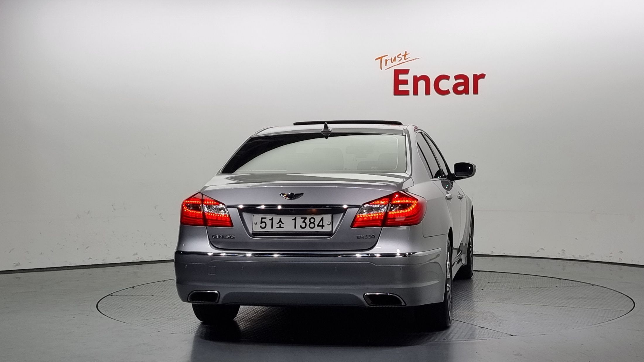 HYUNDAI GENESIS 2012