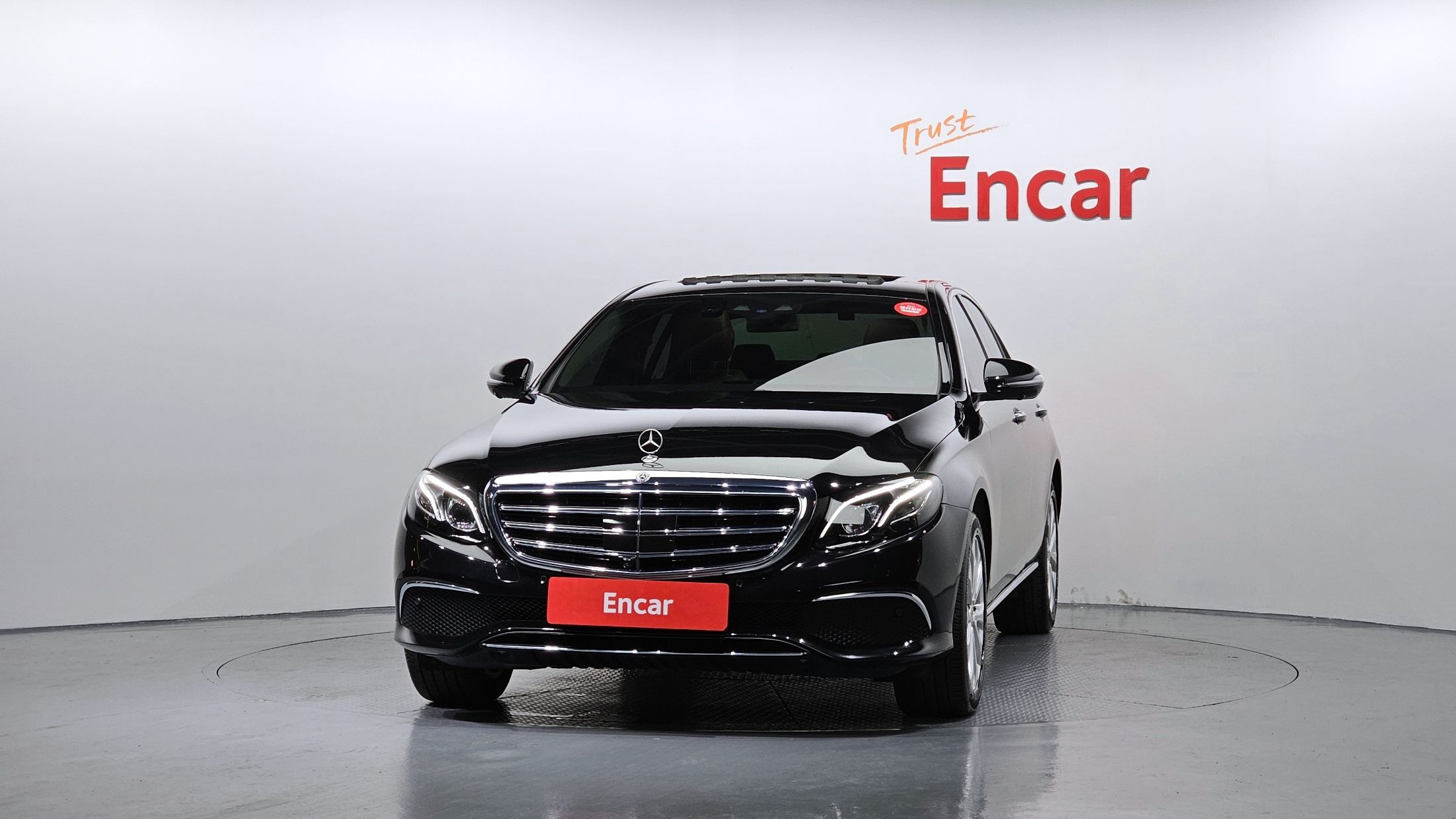 MERCEDES BENZ E-CLASS W213 2020